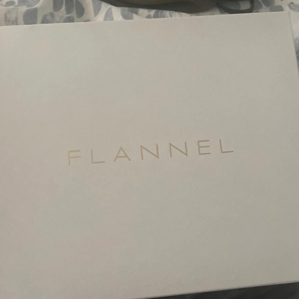 Beautiful gold boots from Flannel
